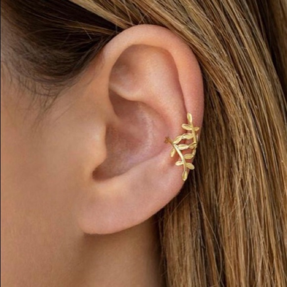Leaves Ear Cuff